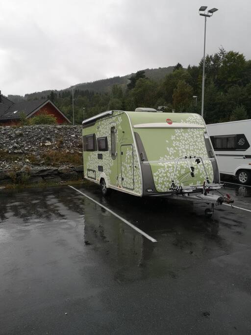 Modern Caravan Tromsø Exterior foto